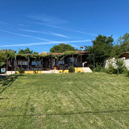 дървени къщички - лион Holiday home Sinemoretz